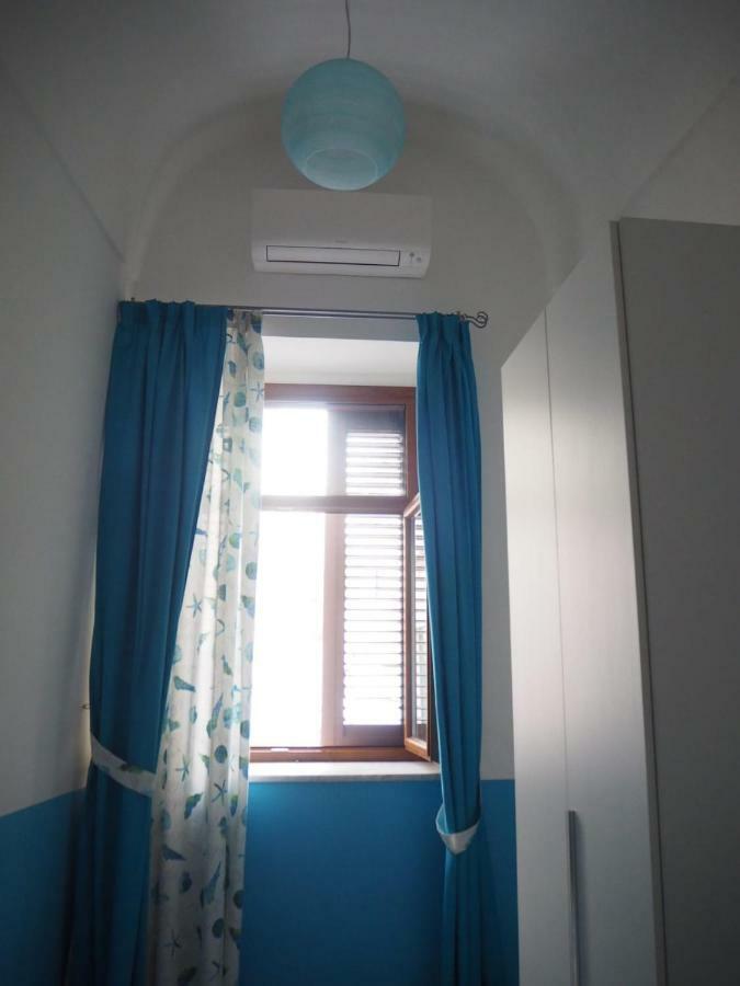 Angolo Del Marinaio. Casa Vacanze A Meta Di Sorrento Apartman Kültér fotó